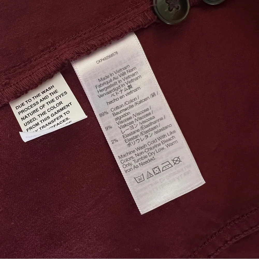 Madewell Shrunken Button-Front Corduroy Shirt Jacket in Dark Burgundy  Cabernet